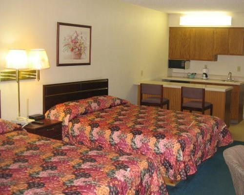 Scottish Inns & Suites Springdale Quarto foto